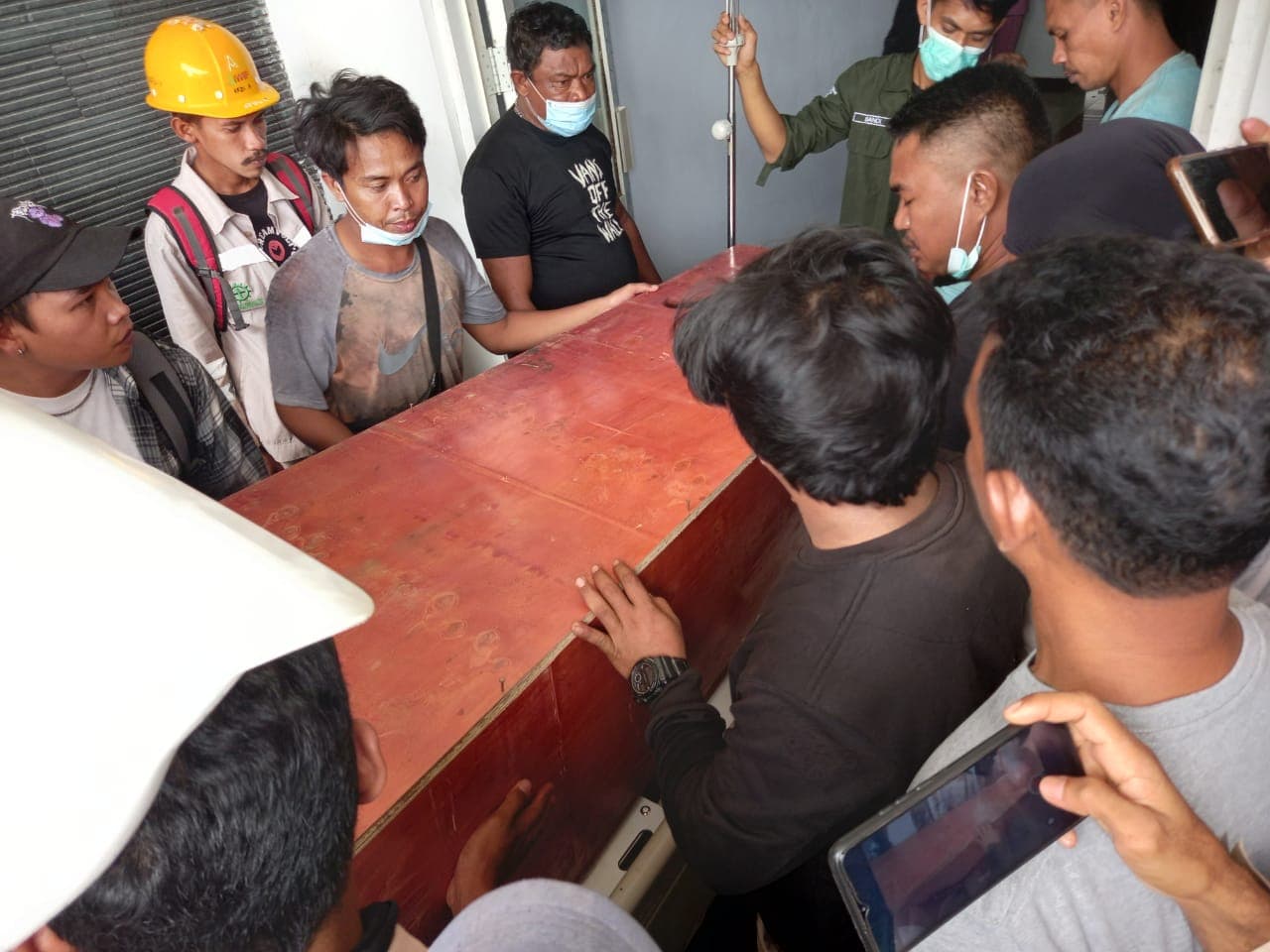 diduga-karyawan-pt-iwip-tewas-dilindas-alat-berat