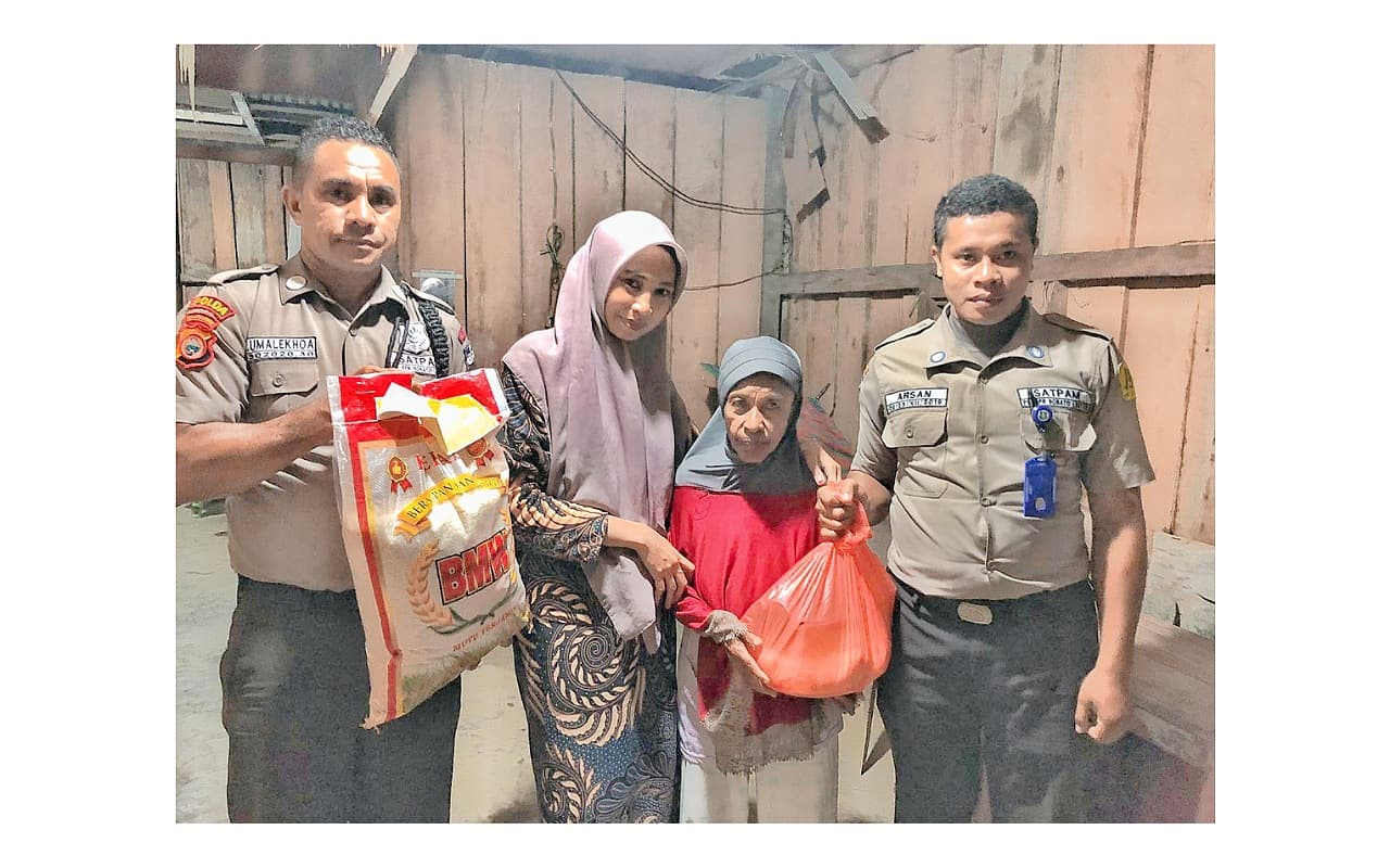 sambut-ramadhan-pt-bank-bpr-bobato-lestari-cabang-sanana-berbagi