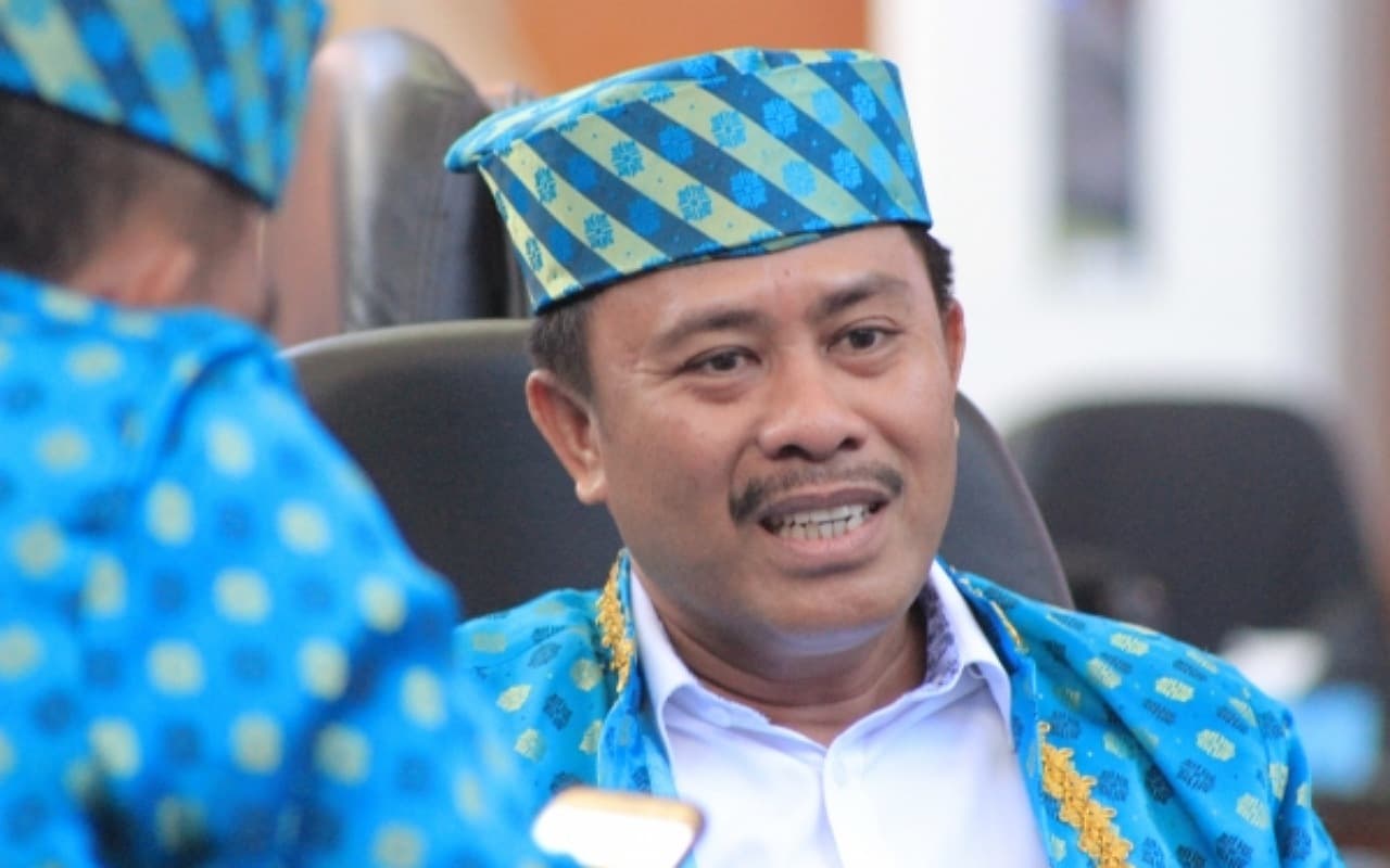pemkot-ternate-didesak-naikkan-gaji-pegawai-tidak-tetap