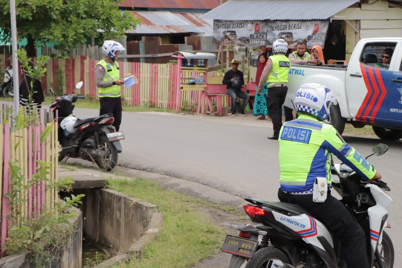 ratusan-pelanggar-kena-tilang-kasat-lantas-kami-tidak-boleh-terima-uang