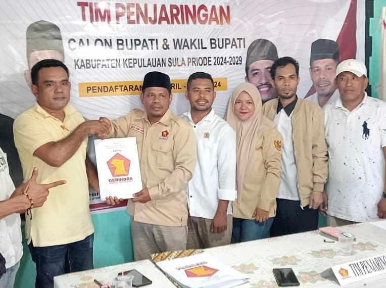 kembalikan-formulir-pendaftaran-empat-parpol-lo-fam-sabet-semua-rekom