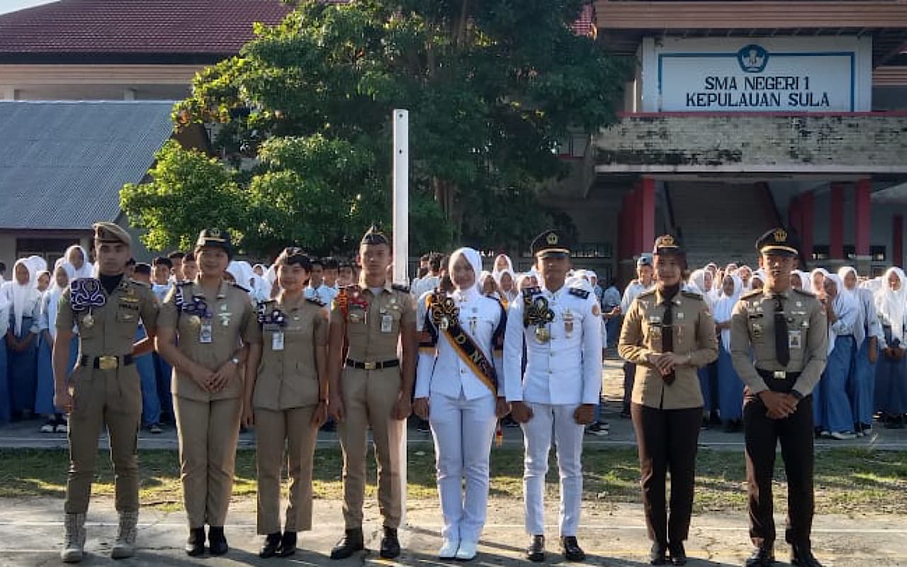 pemda-sula-gandeng-ipdn-sambangi-sekolah-di-sanana